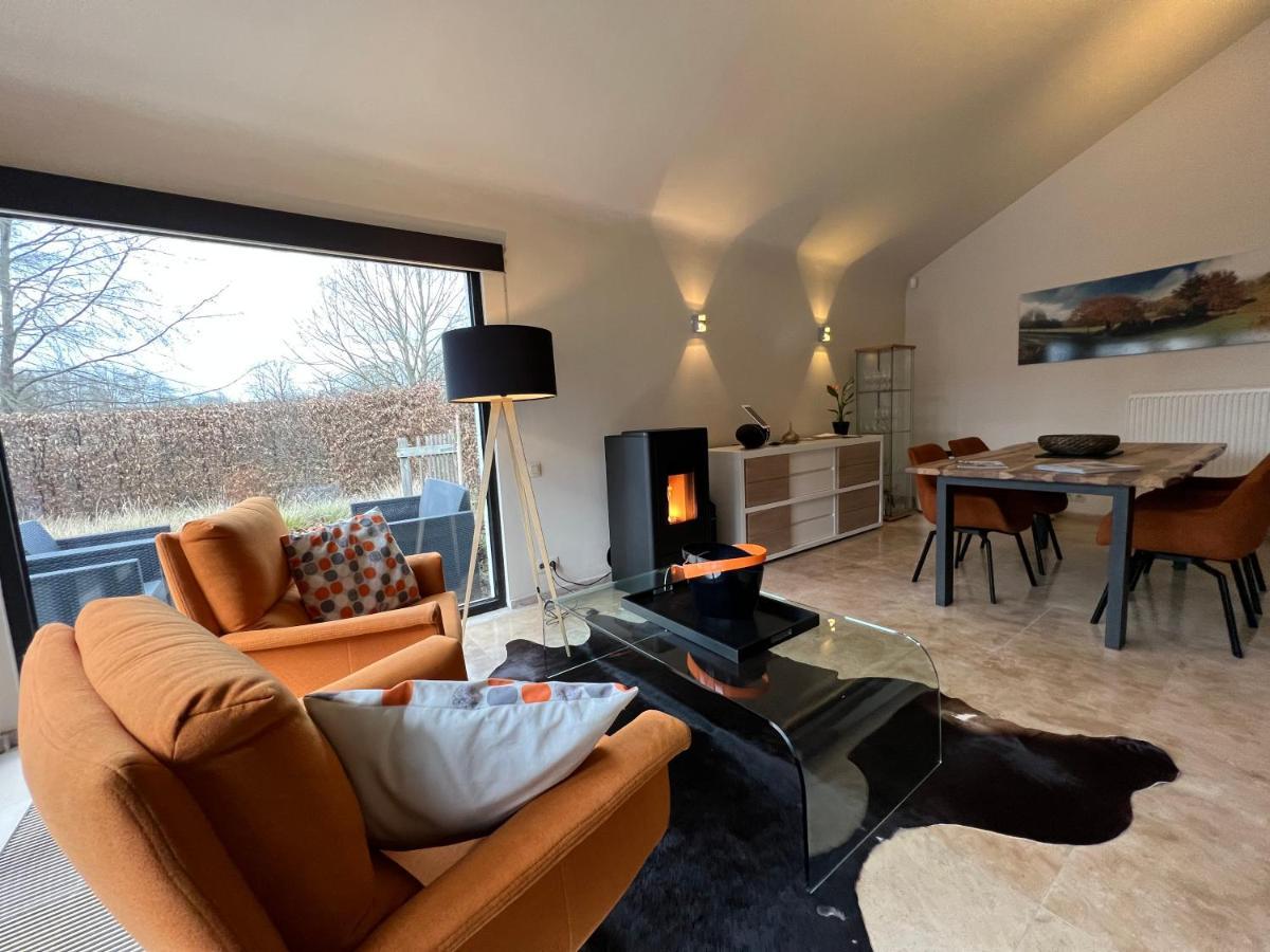 Sakura Lodging Bossut-Gottechain Exteriér fotografie