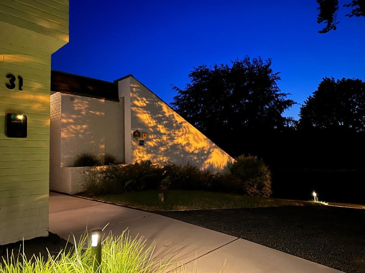 Sakura Lodging Bossut-Gottechain Exteriér fotografie