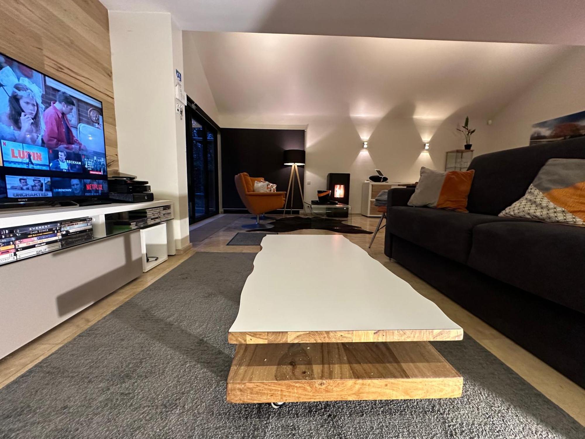 Sakura Lodging Bossut-Gottechain Exteriér fotografie