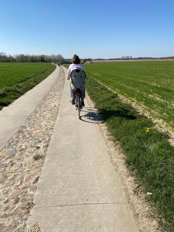 Sakura Lodging Bossut-Gottechain Exteriér fotografie